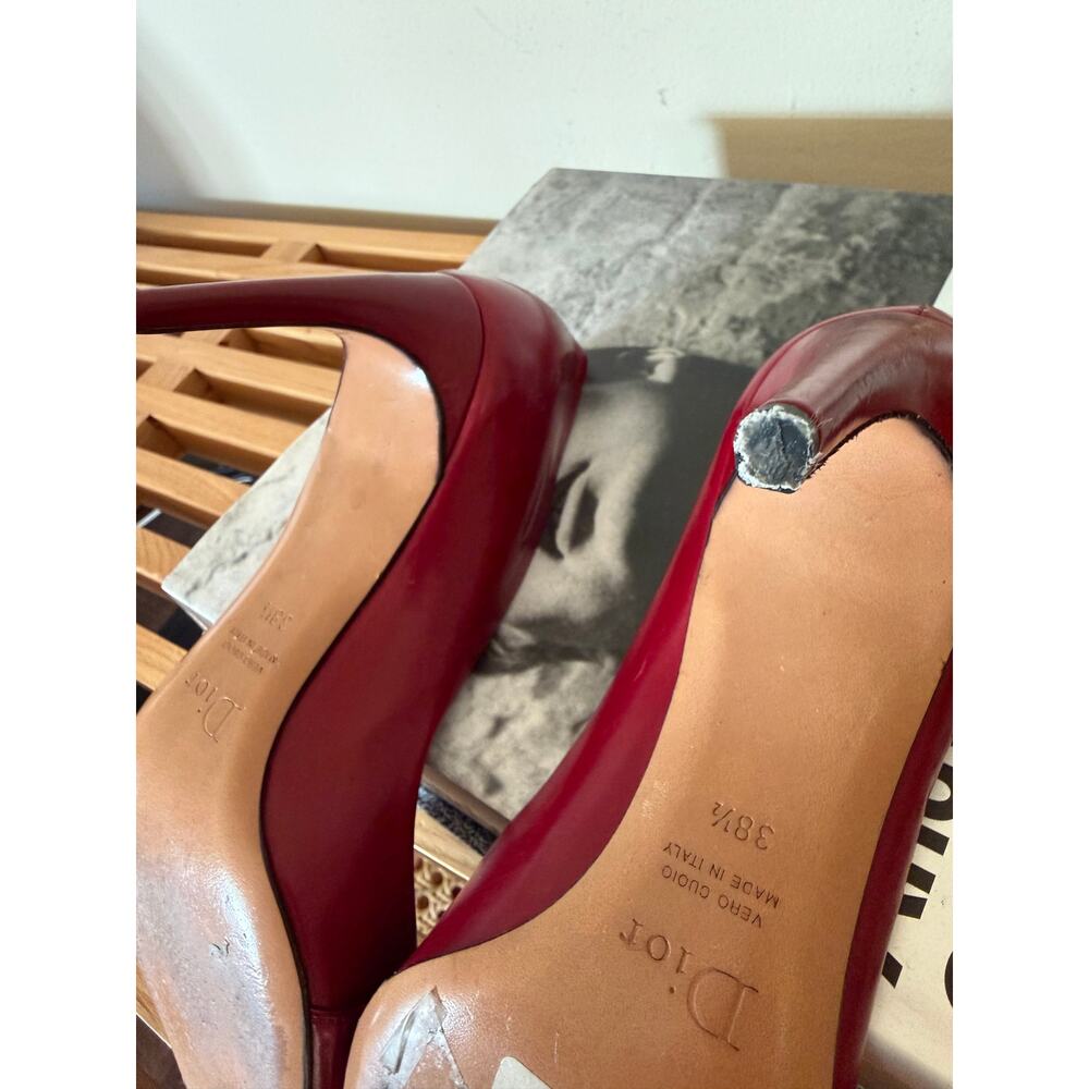 Vintage Christian Dior Red Leather Logo Buckle Pumps 38.5 - Picture 9 of 9